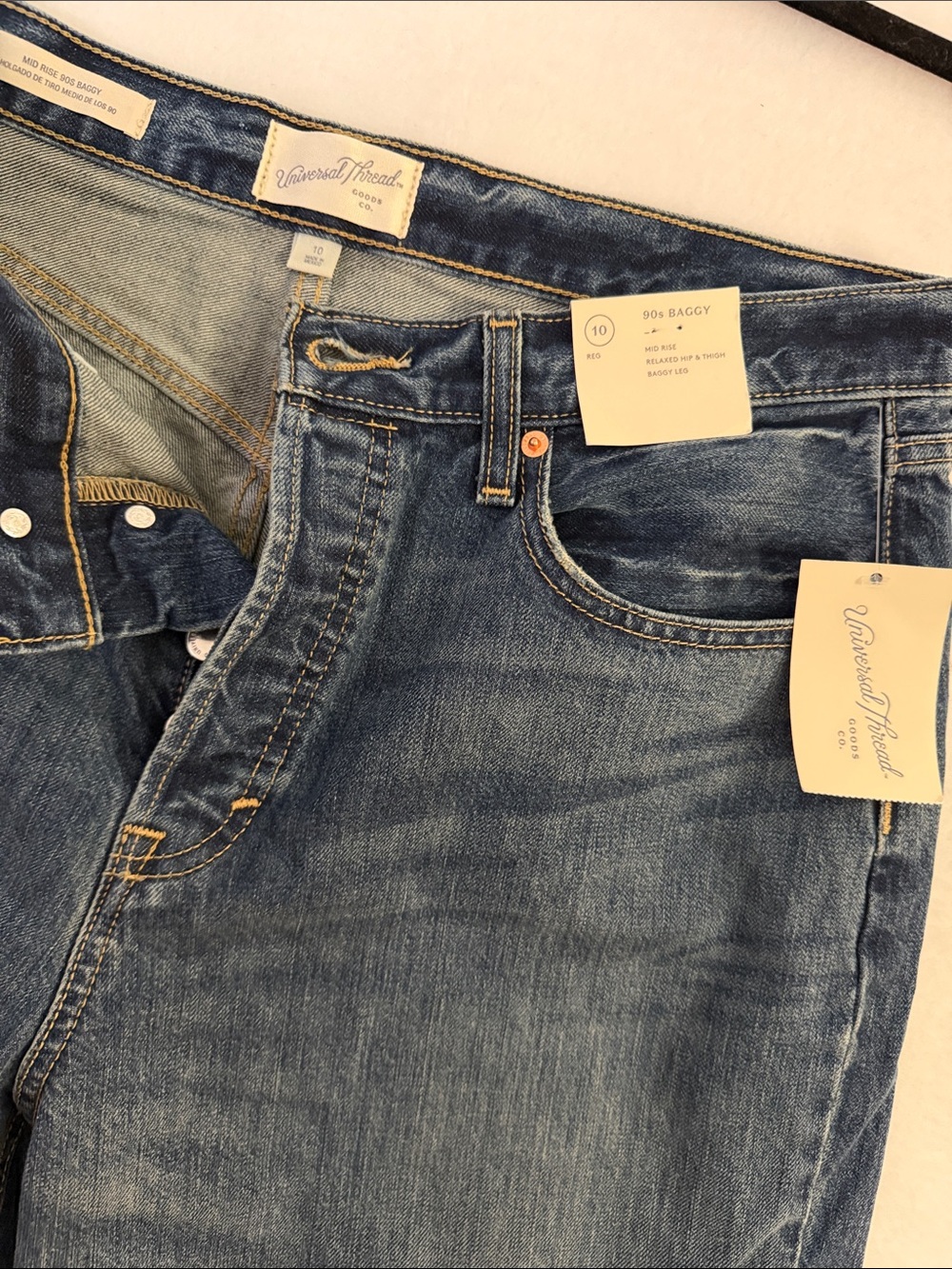 Universal Thread Women 90s Mid-Rise Baggy Denim Jeans Button Fly New with Tags - Picture 9 of 11